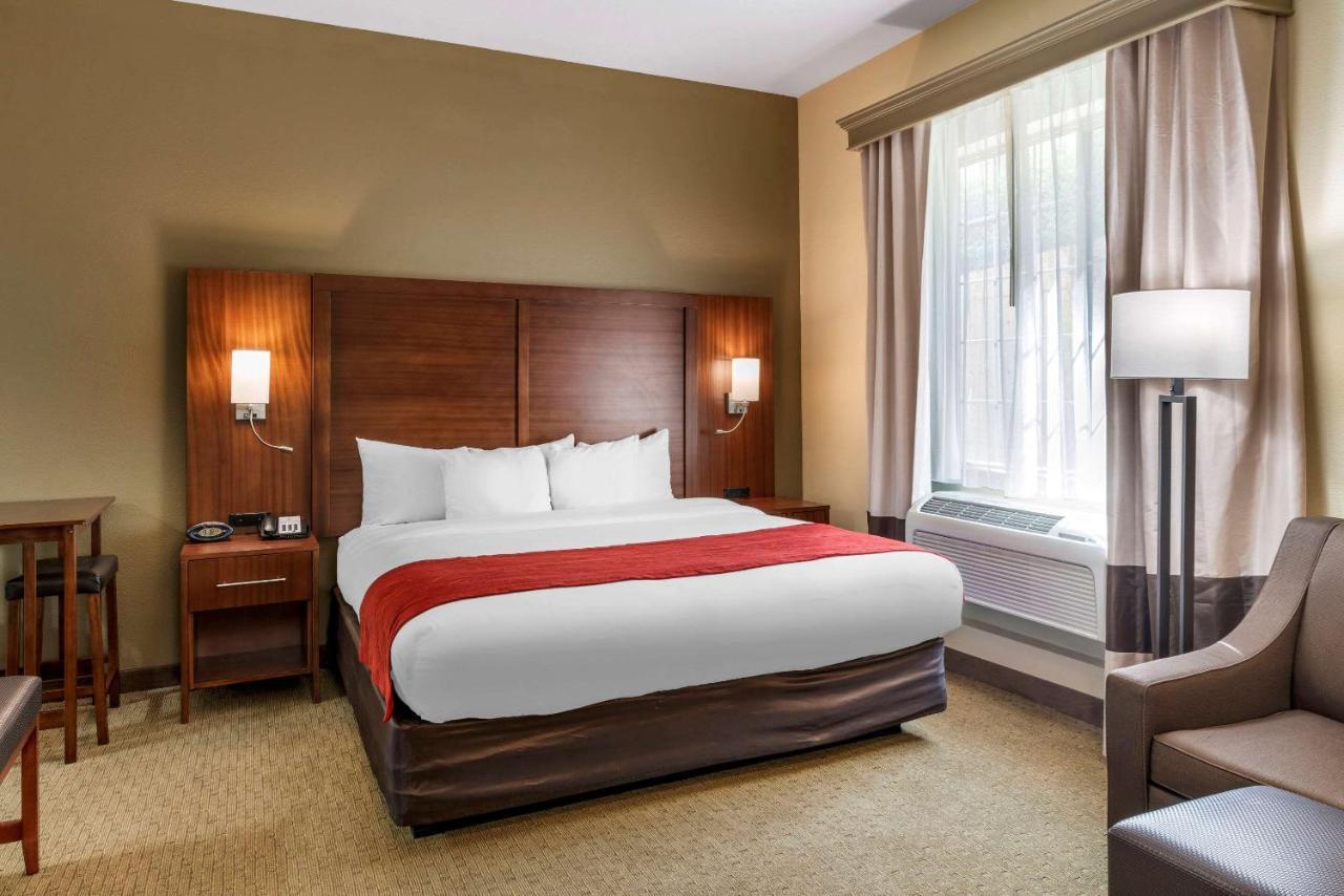 Comfort Suites Eugene Dış mekan fotoğraf