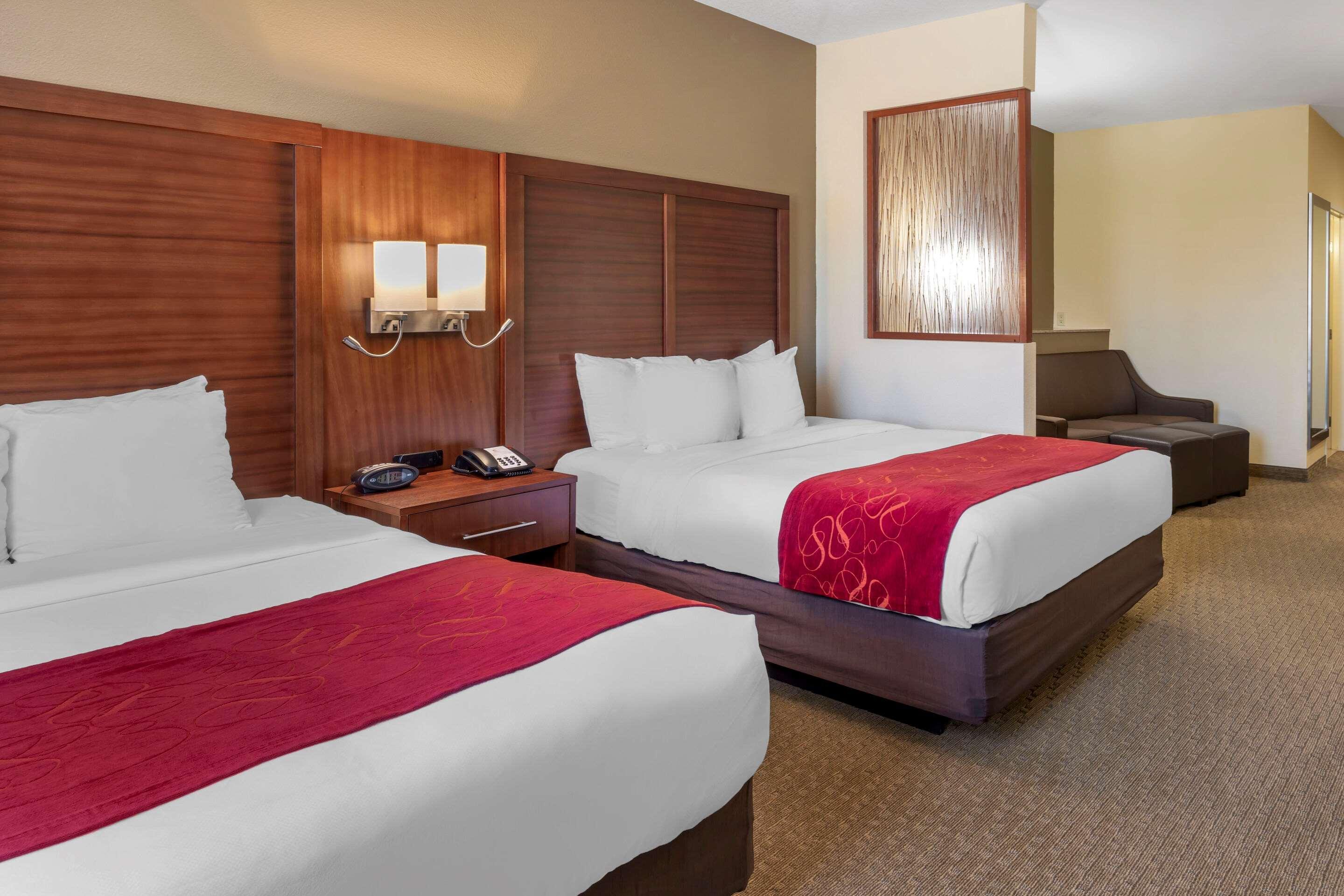 Comfort Suites Eugene Dış mekan fotoğraf